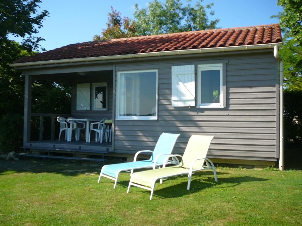 Les Chalets Des Mousquetaires Mirepoix  Habitación foto