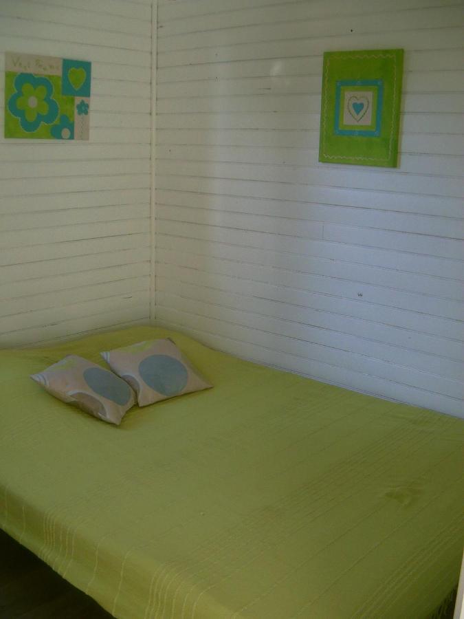 Les Chalets Des Mousquetaires Mirepoix  Habitación foto